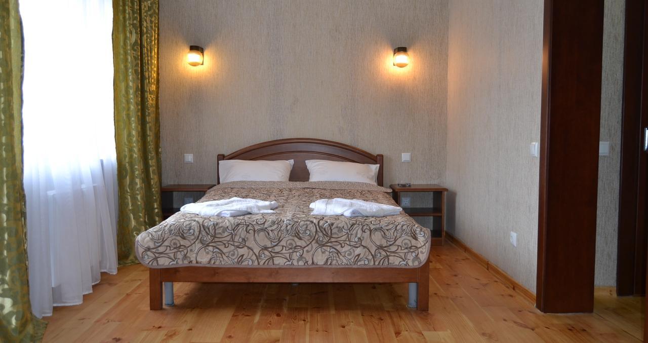 Bilovoddya Hotel Sil Exteriör bild
